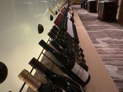 -粤尚腾香居中餐厅(首都机场希尔顿店)