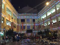 -海口骑楼小吃街