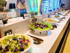 -涨巢·潮玩水疗局