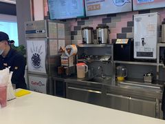 -CoCo都可(小寨赛格店)