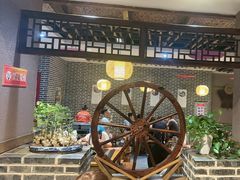 -辣莊重庆老火锅(威海高铁站韩乐坊店)