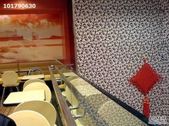 -麦当劳(百联西郊购物中心店)