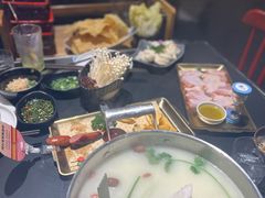 -打酱友•斑鱼海鲜粥火锅(吴桥店)