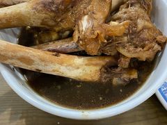 酱羊棒骨-老爆肚满五香烧牛羊肉