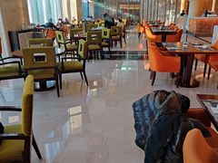 -东西风牛排馆周末烧烤自助(首都机场希尔顿店)