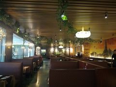 -路易十三西餐厅(西关新天地店)