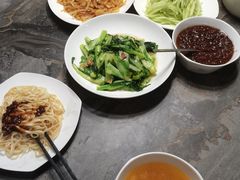 -天鹅到家·保姆月嫂育儿嫂(蔚蓝海岸店)