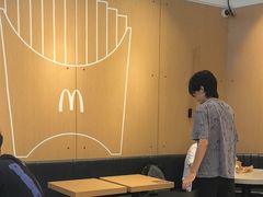 -麦当劳(北亭广场分店)