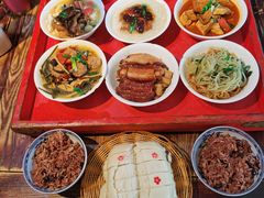 -蓝田九大碗民俗食府(蓝田店)