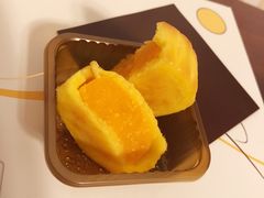 蛋黃奶黃月餅-奇华饼家(香港国际机场T1店)