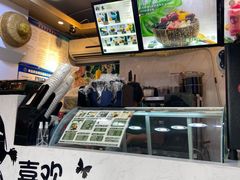 -津椰本·海南正宗椰奶清补凉(店一店)