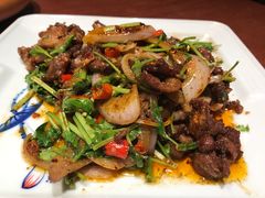 孜然羊肉-川人百味(万达店)