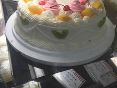 -红宝石·鲜奶小方·海派西点房(南丹店)