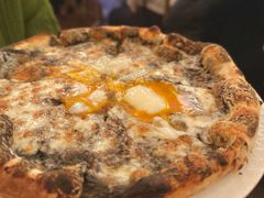 黑松露披萨-IL TEATRO 精品意大利餐厅