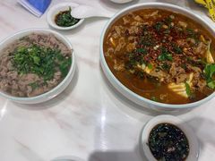 -犇逸·乐山跷脚牛肉·四川现炒(览海店)