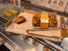 -乐兹薇尔(海宁爱琴海购物公园店)