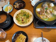-莲餐厅·湖北菜·潜江小龙虾店(愚园路店)