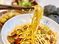 -李与白包子铺(桐梓林店)