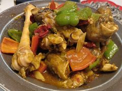 -三江源美食城