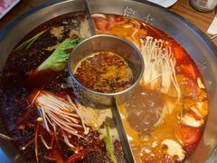 -佬土鹅肠火锅(解放路店)