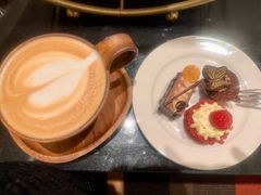 -上海大宁福朋喜来登酒店大堂吧(共和新路店)