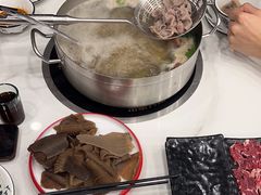 -刘少华贵州小黄牛·鲜牛肉火锅(总店)
