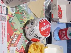 -肯德基(盘龙奥莱店)