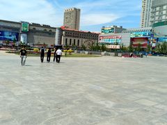 -大连双兴商品城