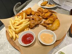 -必胜客(WOW中央公园店)