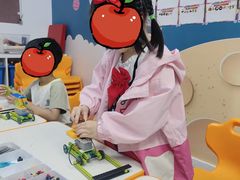 -百变天才机器人编程中心·信奥·VEX竞赛(领展购物中心店)