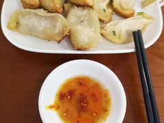 -小姜锅贴(凤凰街店)