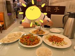 -黄家饺子东北特色菜馆(湖滨商业街店)