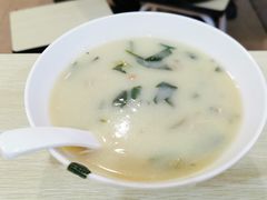 咸粘粥-张吉祥花椒肉火烧(老潍县美食城店)