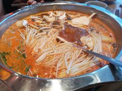 酸汤鱼-老凯俚酸汤鱼(鸿通城店)