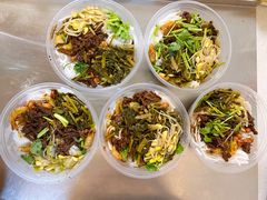 -灵山卢梅燕粉店