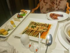 -贝勒爷·酥不腻烤鸭