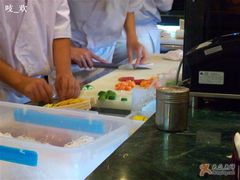正在做……-松子料理(白家庄店)