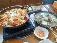 -亲昵春川鸡排(韩国美食街店)