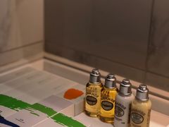 -昆明春城湖畔度假村
