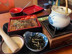自制活鳗鱼盖饭-鳗鱼家·深夜食堂(军博店)