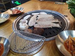 -黑豚黨韩国烤肉料理(悦然时光店)