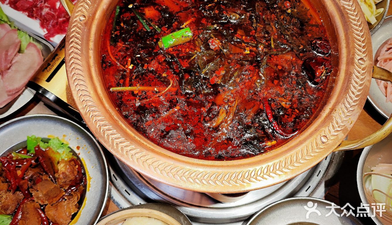 上海惊现绝味云南酸汤火锅!太香了!