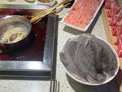 -二荆条·蜀鲜汇城市森林火锅