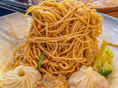 -馋三尺蟹粉小笼(人民广场店)