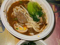 -康师傅私房牛肉面(马泉营奥莱店)