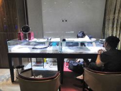 -北京七彩云南翡翠珠宝旗舰店(月坛店)