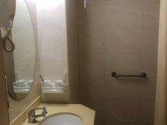 -汉庭酒店(哈尔滨中央大街火车站北广场店)