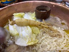 -朴小妹人参鸡汤火锅(长白山万达店)