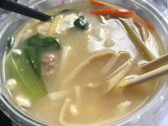 三鲜豆腐汤炒年糕-恋萍小吃(时代店)