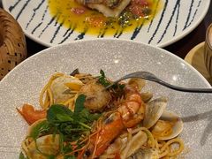 -Golden Lily河内巴黎法越料理餐厅(建国西路店)